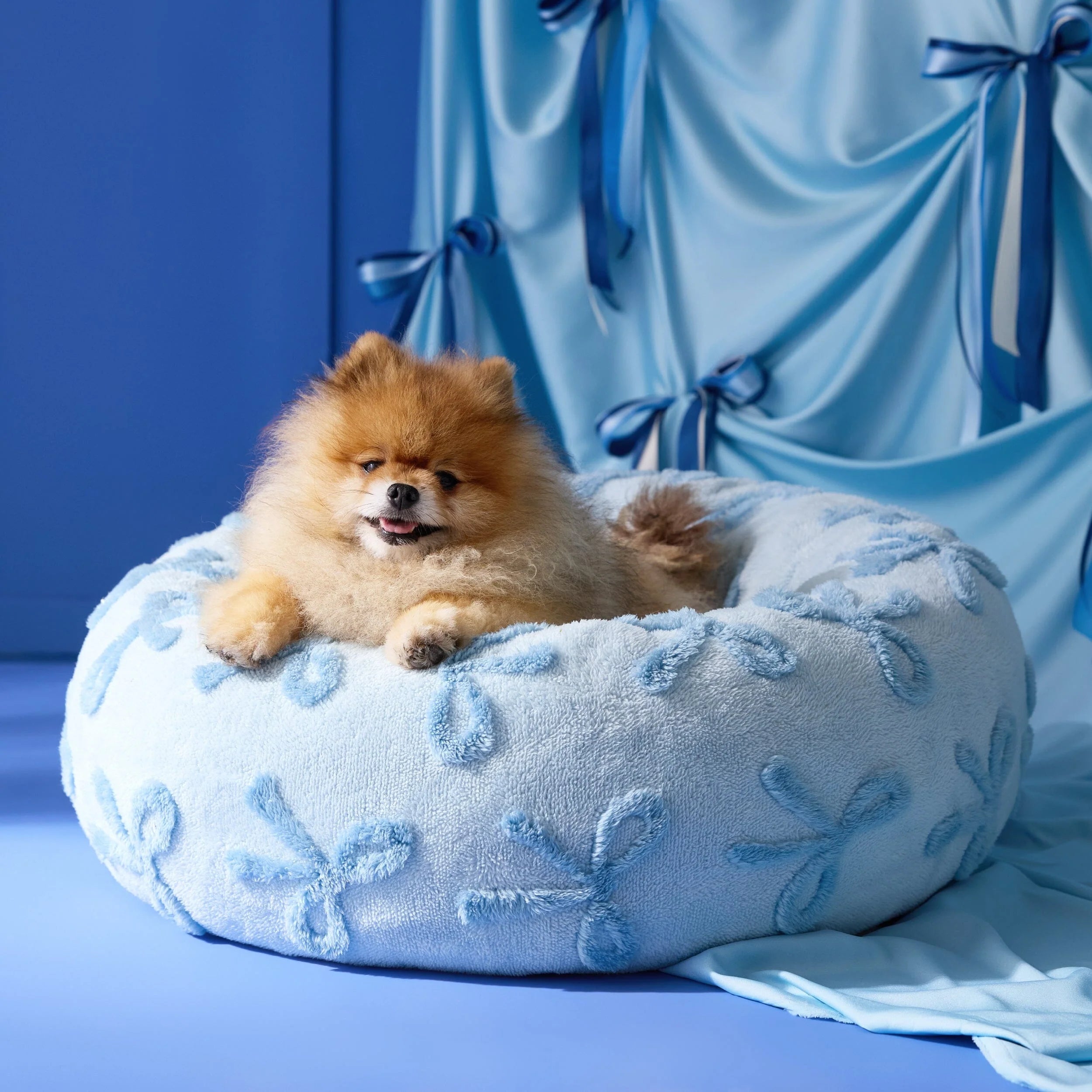 Chic Donut Bed