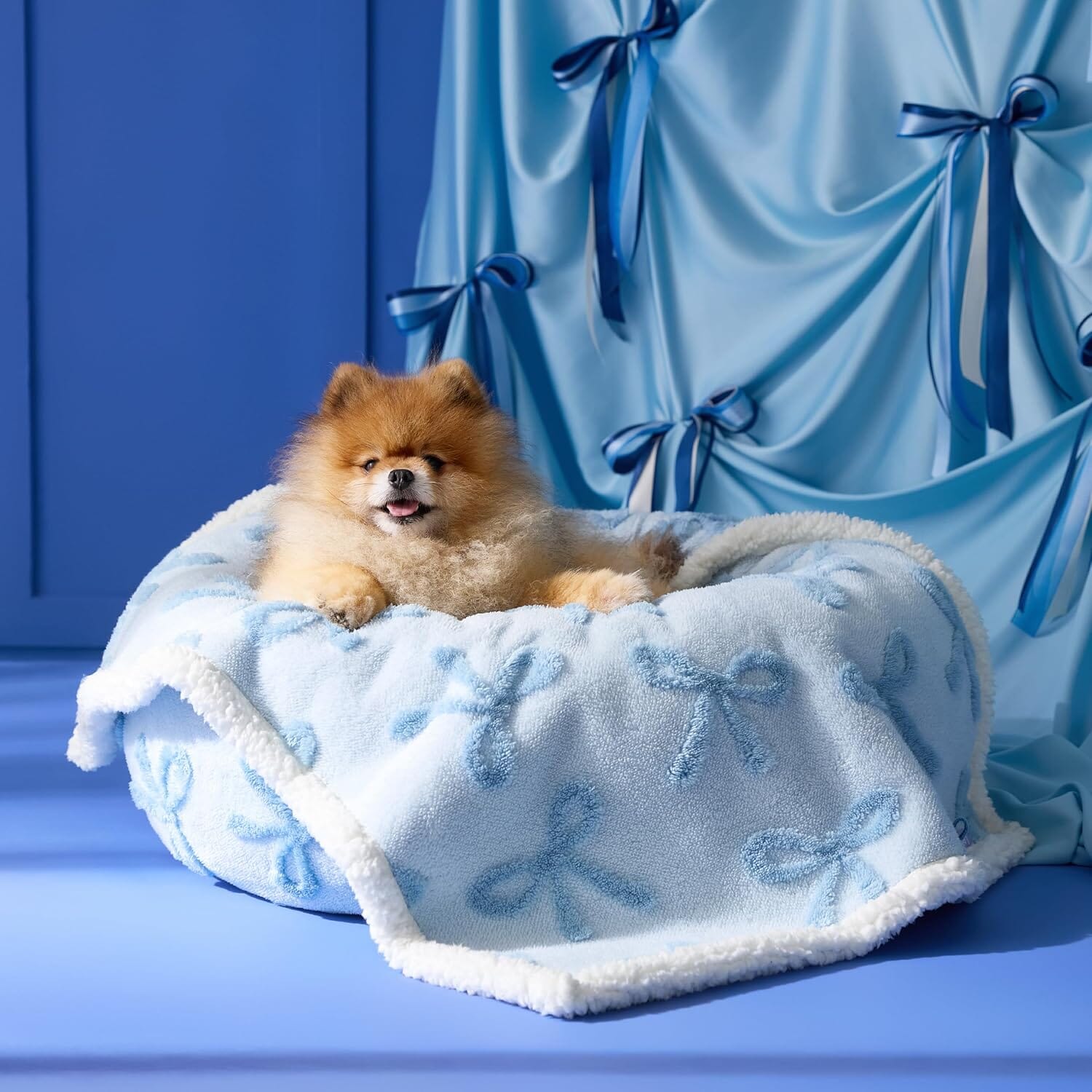 Chic Waterproof Pet Blanket